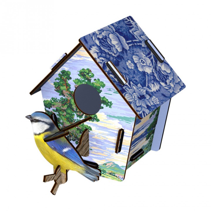 Miho Unexpected Things Sky Lander Birds and Birdhouses