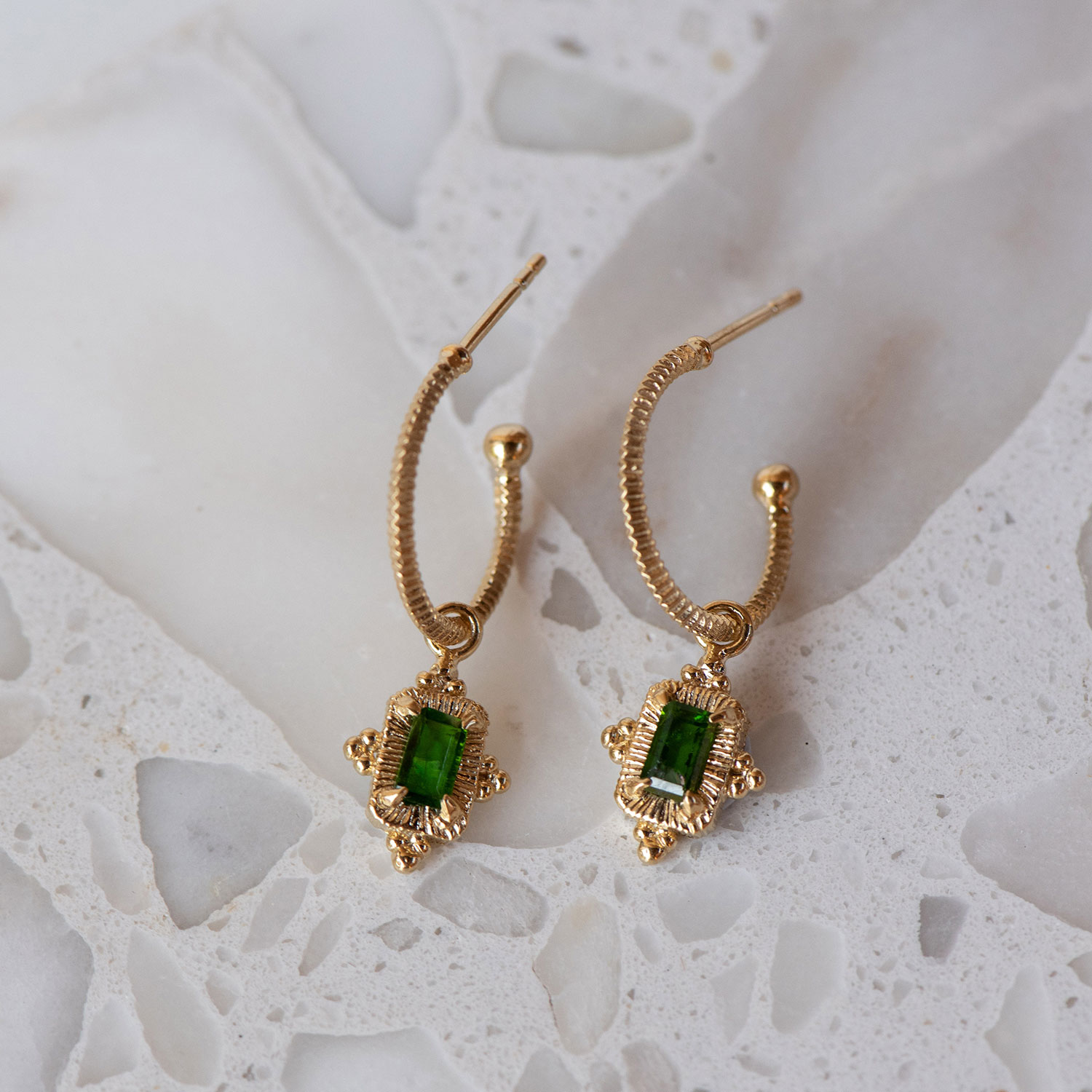 Marina Earrings Gold with Chrome Diopside