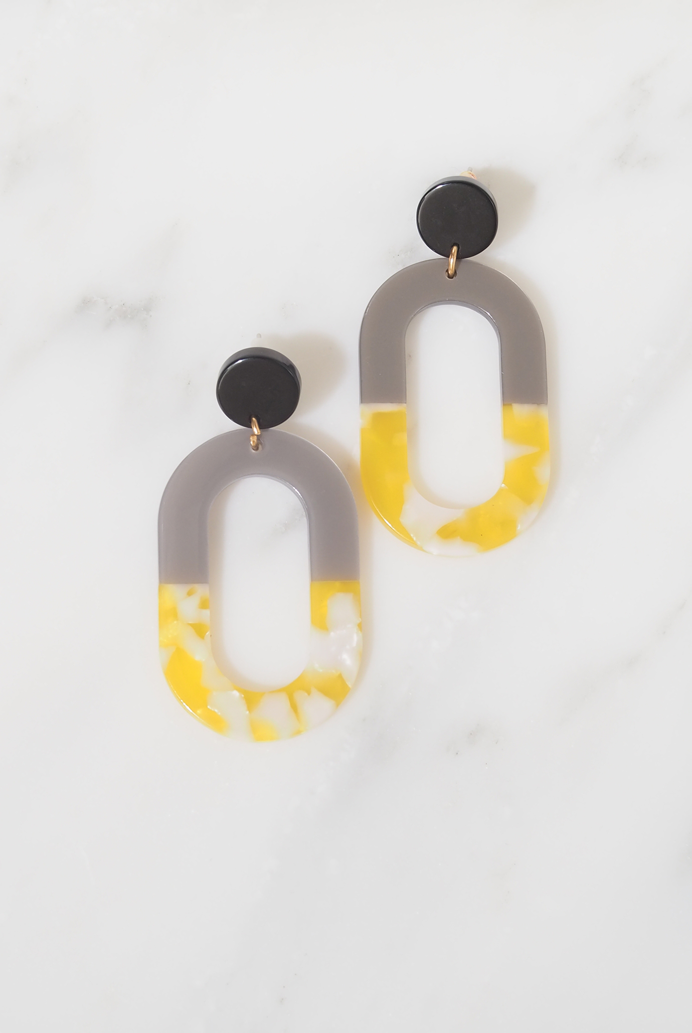 lilac-rose-half-grey-and-yellow-pia-earrings