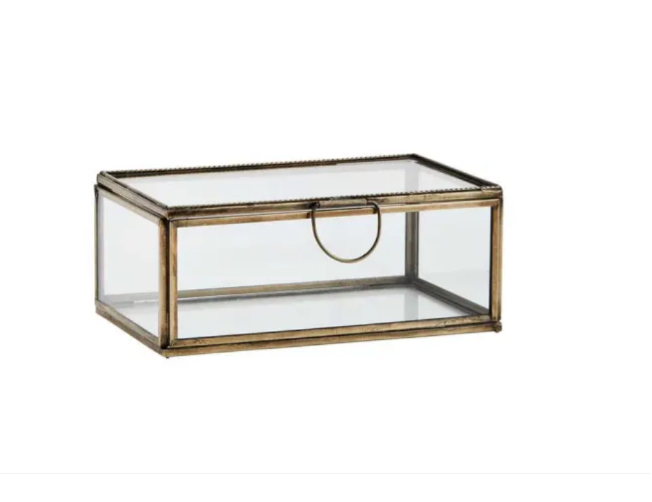 Madam Stoltz Glass Box
