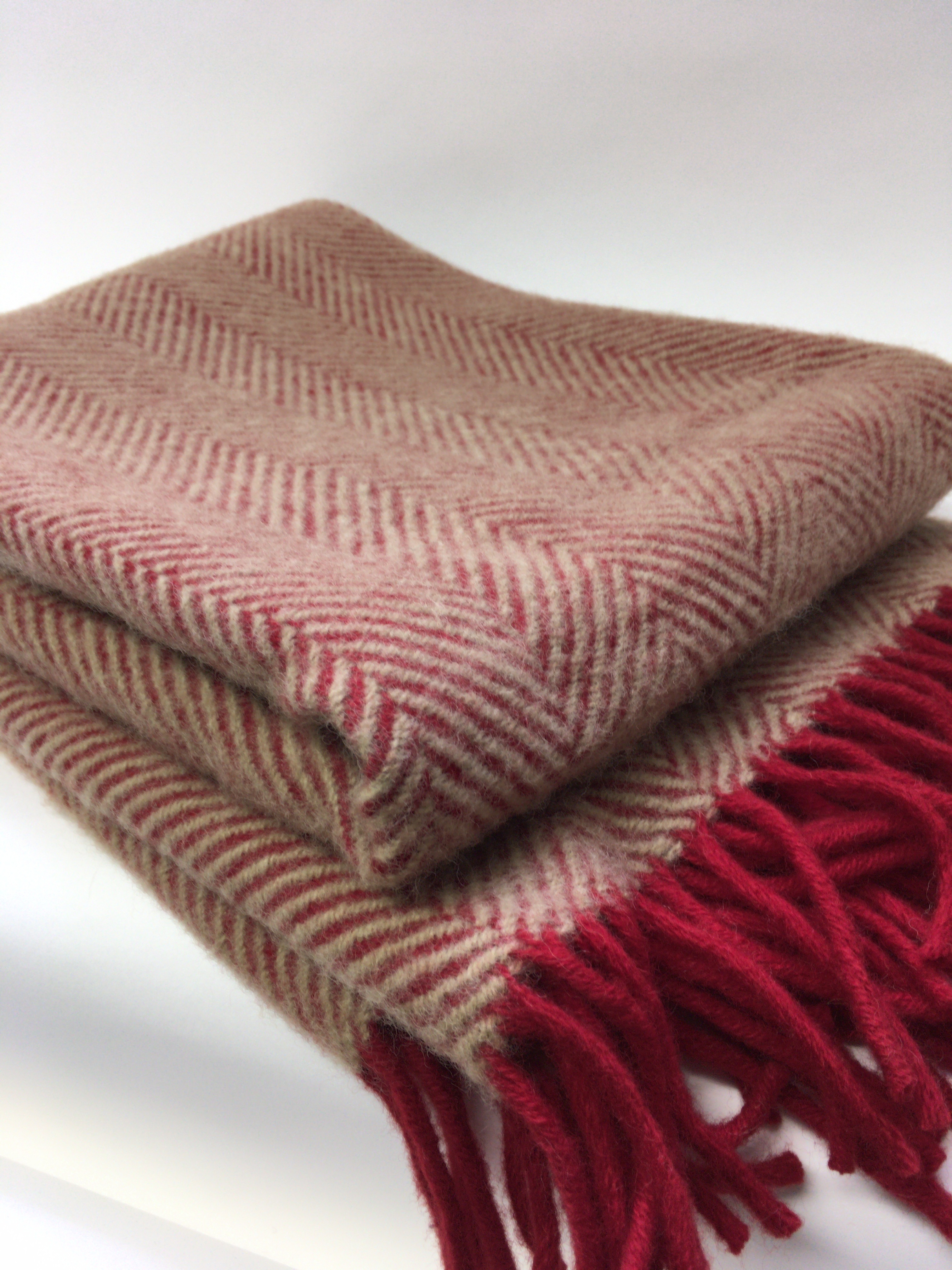 D&T Design Blanket Wool Herringbone Rot/Beige FB 3606