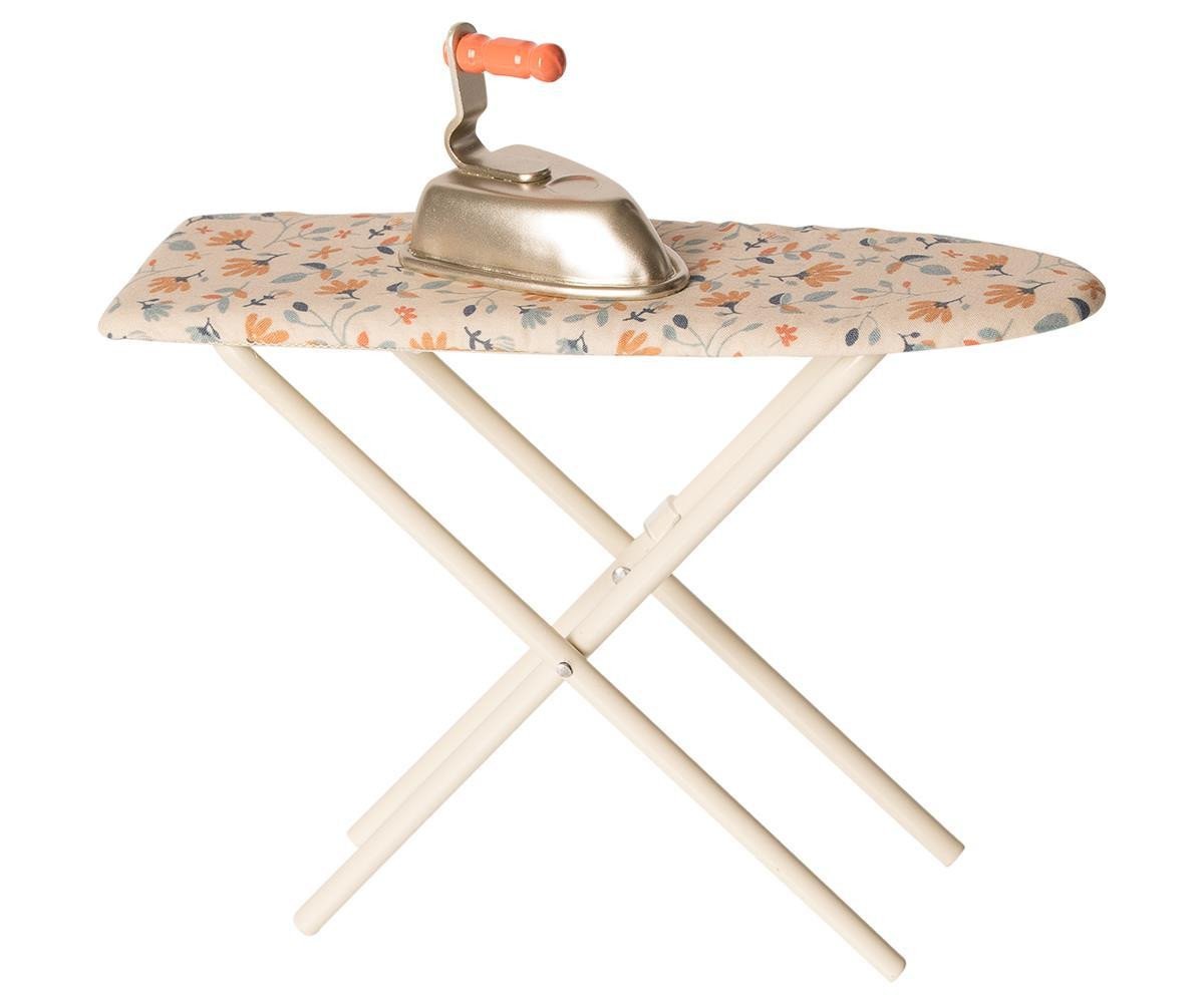 maileg-ironing-board-and-toy-iron