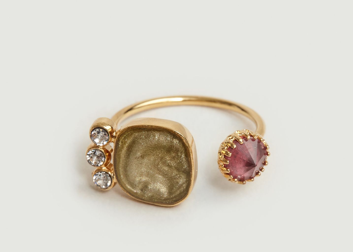 Gold Quartz Medium Ring