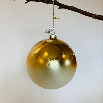 Goodwill Christmas Glass Baubles in White and Gold Antique Style