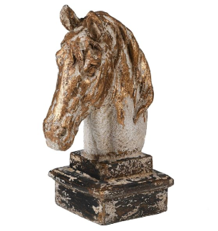 coach-house-horse-head-with-chippy-patina