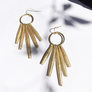 yewo-paper-bead-gold-dangle-earrings