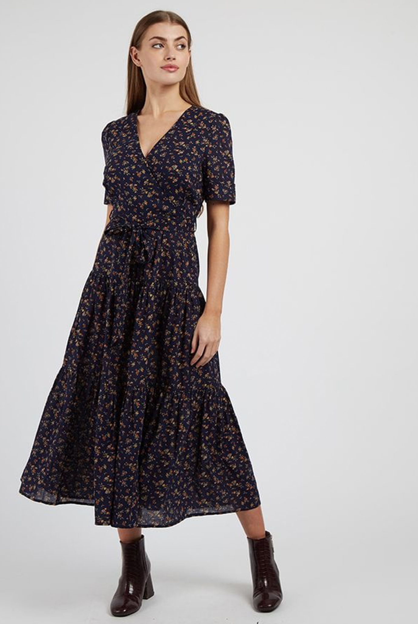 louche-navy-blue-emin-autumn-bud-midi-dress