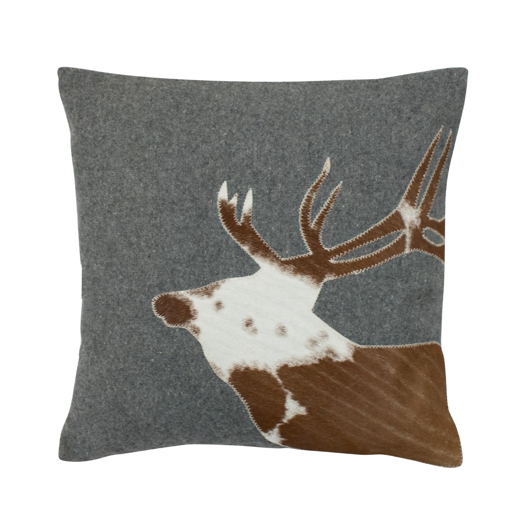 Mars & More Wool Grey Pillow Deer Head (Bos Taurus Taurus)