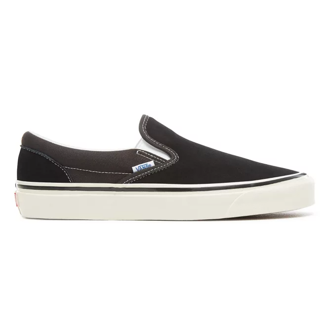 Vans  Classic Slip On Shoes (Anaheim) - Black