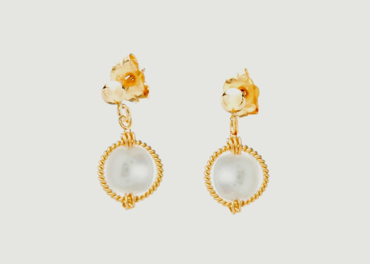 YAY Gold Swan Cultured Pearls Stud Earrings