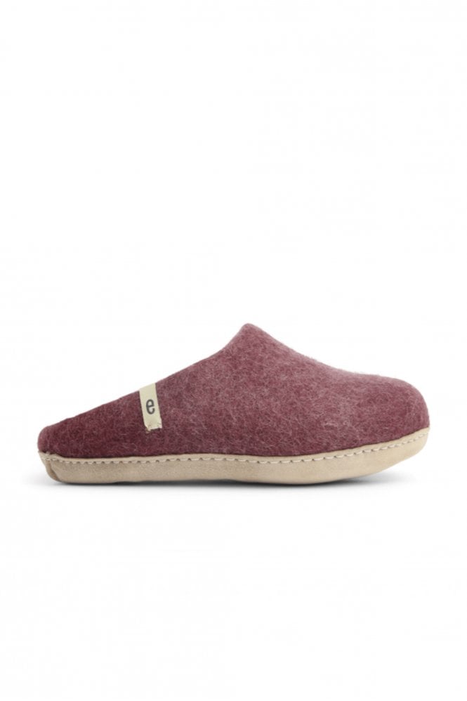 Slip On Simple Slipper