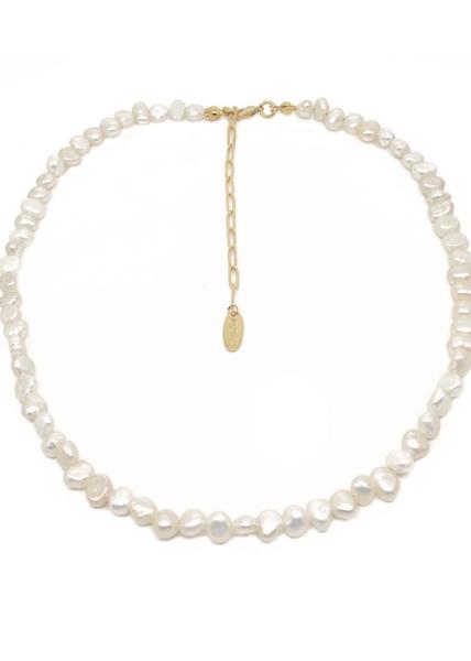White Leaf White Freshwater Pearl Choker Necklace