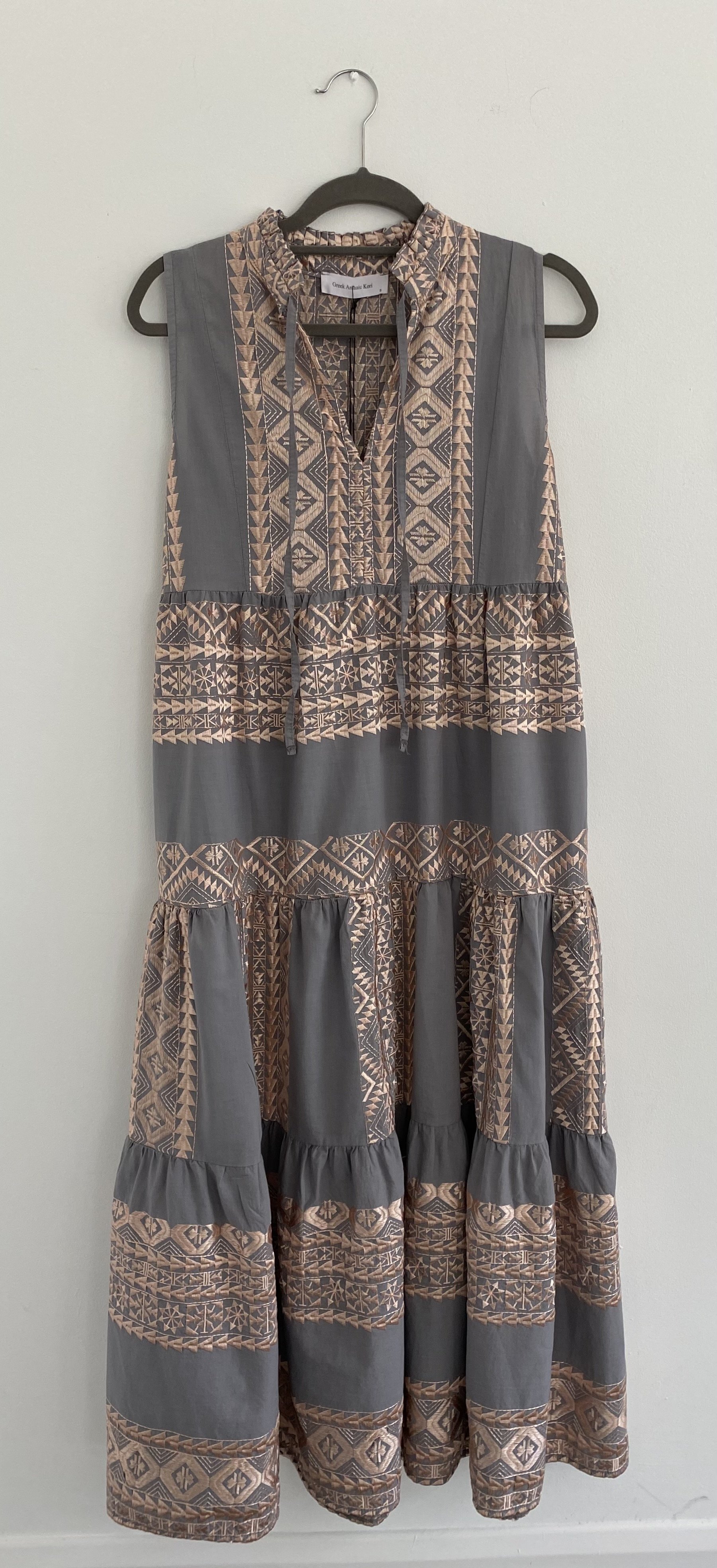 greek-kori-grey-and-bronze-sleeveless-dress