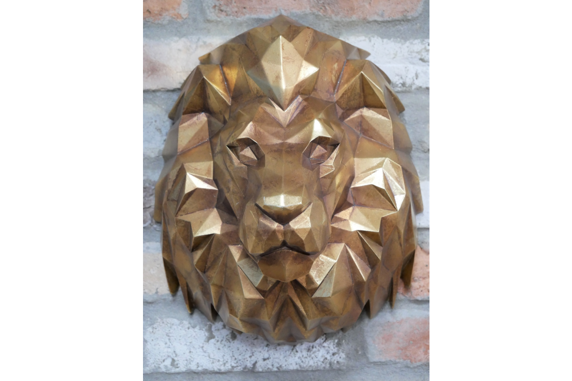&Quirky Golden Geometric Lion Wall Head