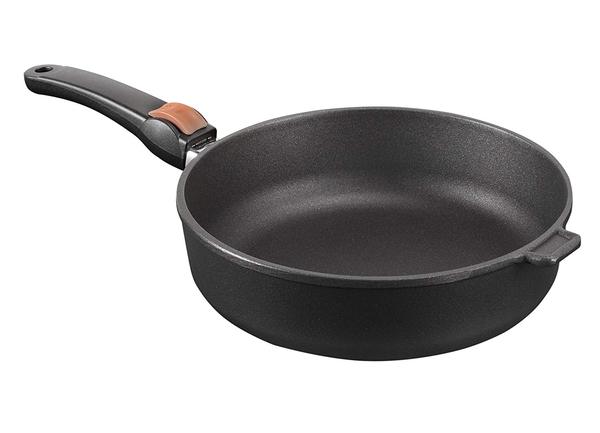 SKK Series 7 - Cast Iron Saute Pan 26cm Induction Safe