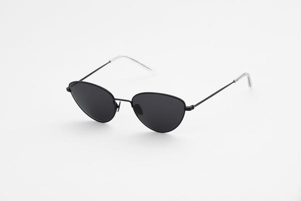 Luna Black Unisex Sunglasses