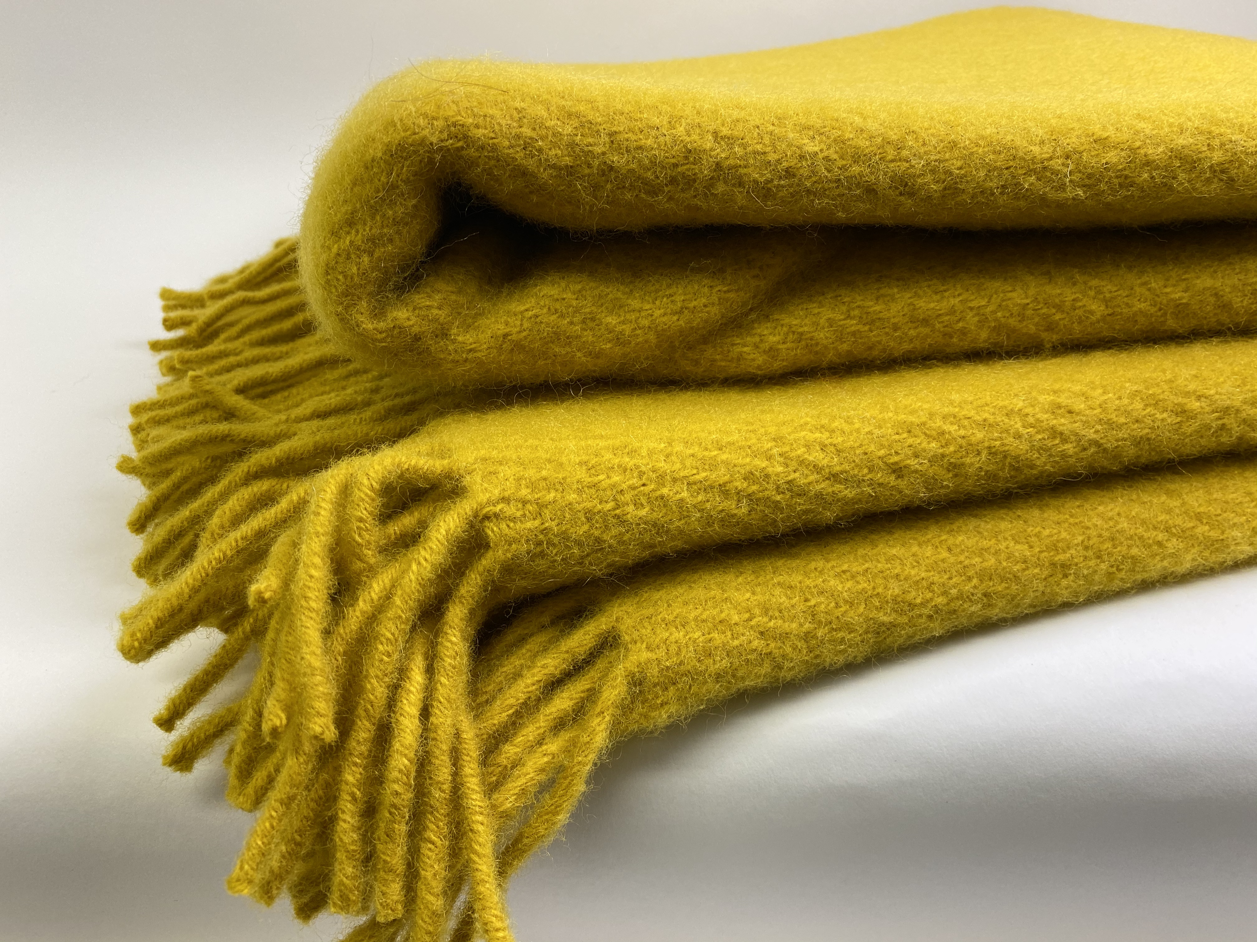 D&T Blanket Wool , Basic antique gold FB 47