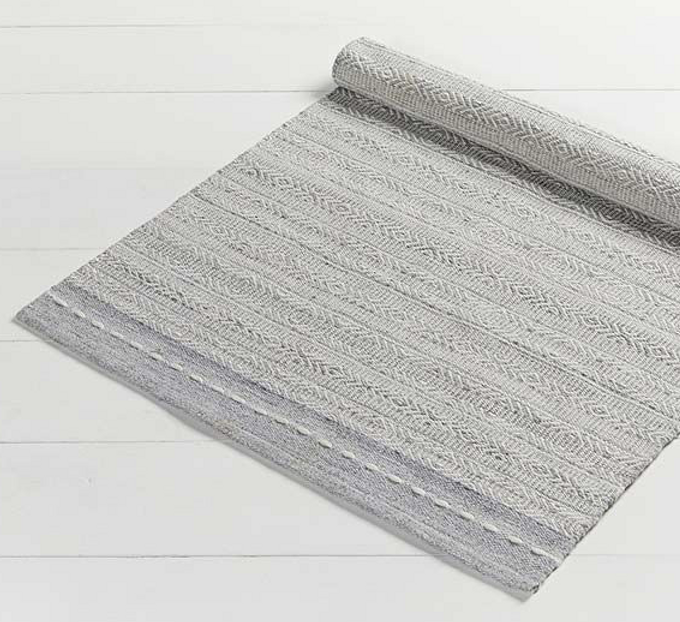 medium-grey-diamond-weave-stripe-recycled-plastic-rug