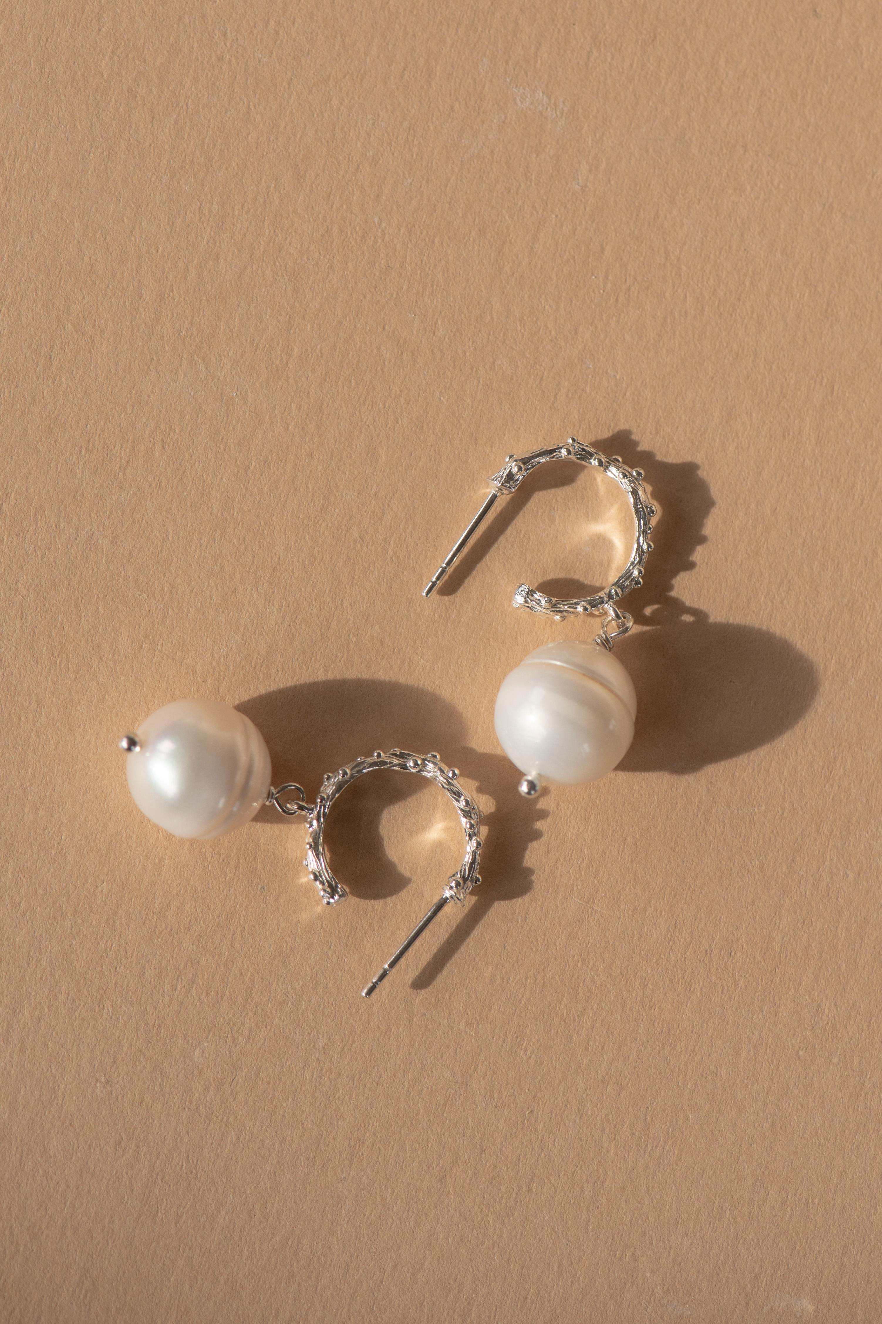 Asahan Silver Pearl Earrings