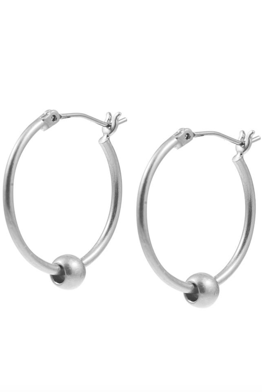 Essentials Be a Star Earrings 2cm - Matt Silver