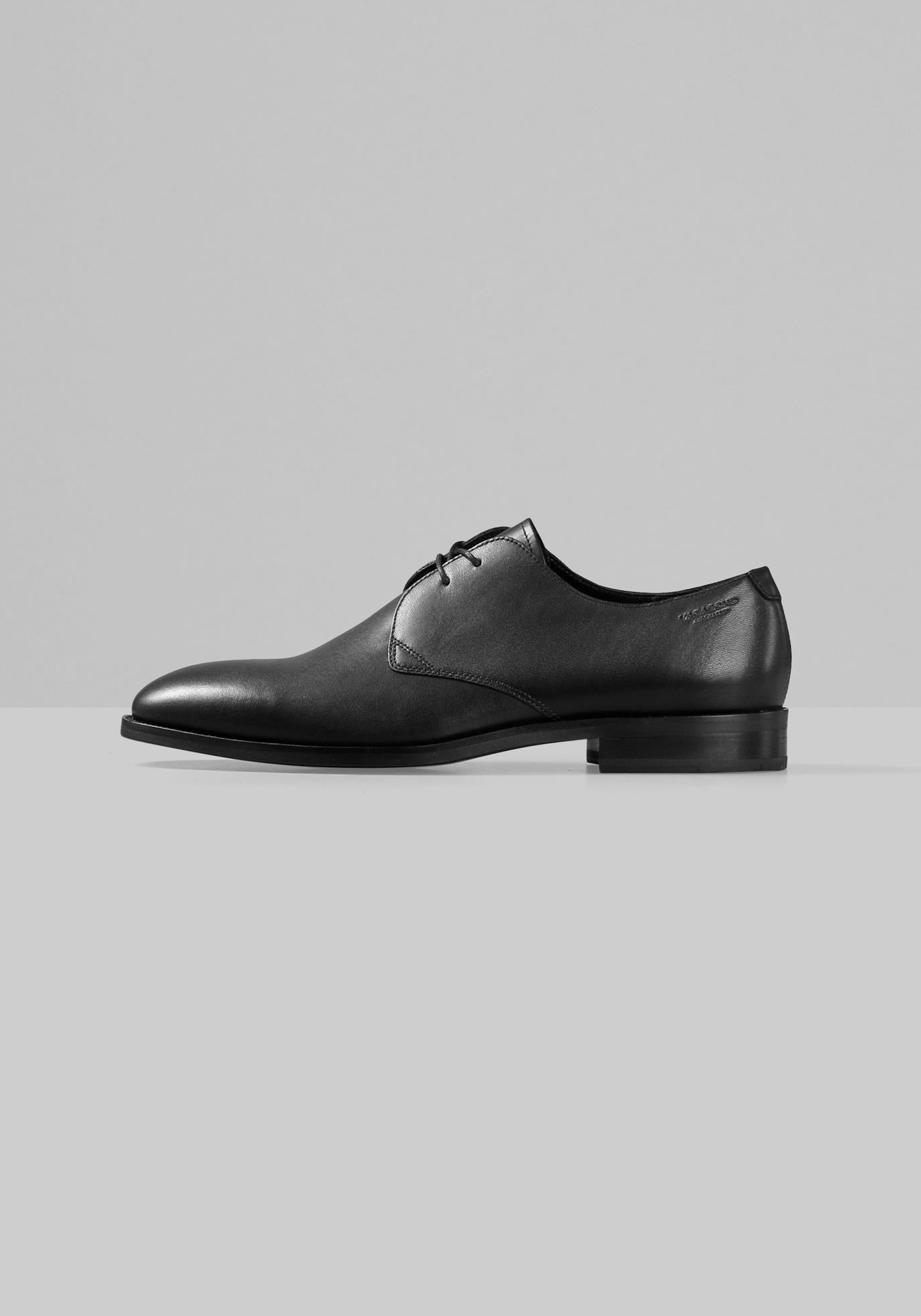 Vagabond Parker Black Shoes