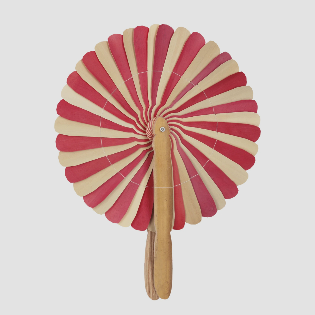 The Nice Fleet KEP Bamboo Fan Natural Red M