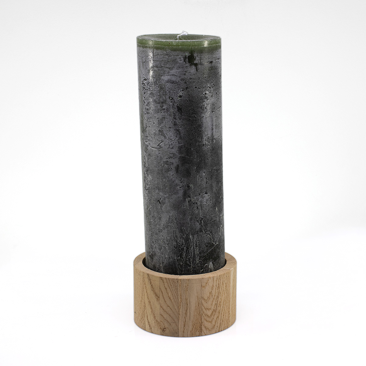 Dekocandle Dark Green Cilinder Candle with Natural Oak Candleholder