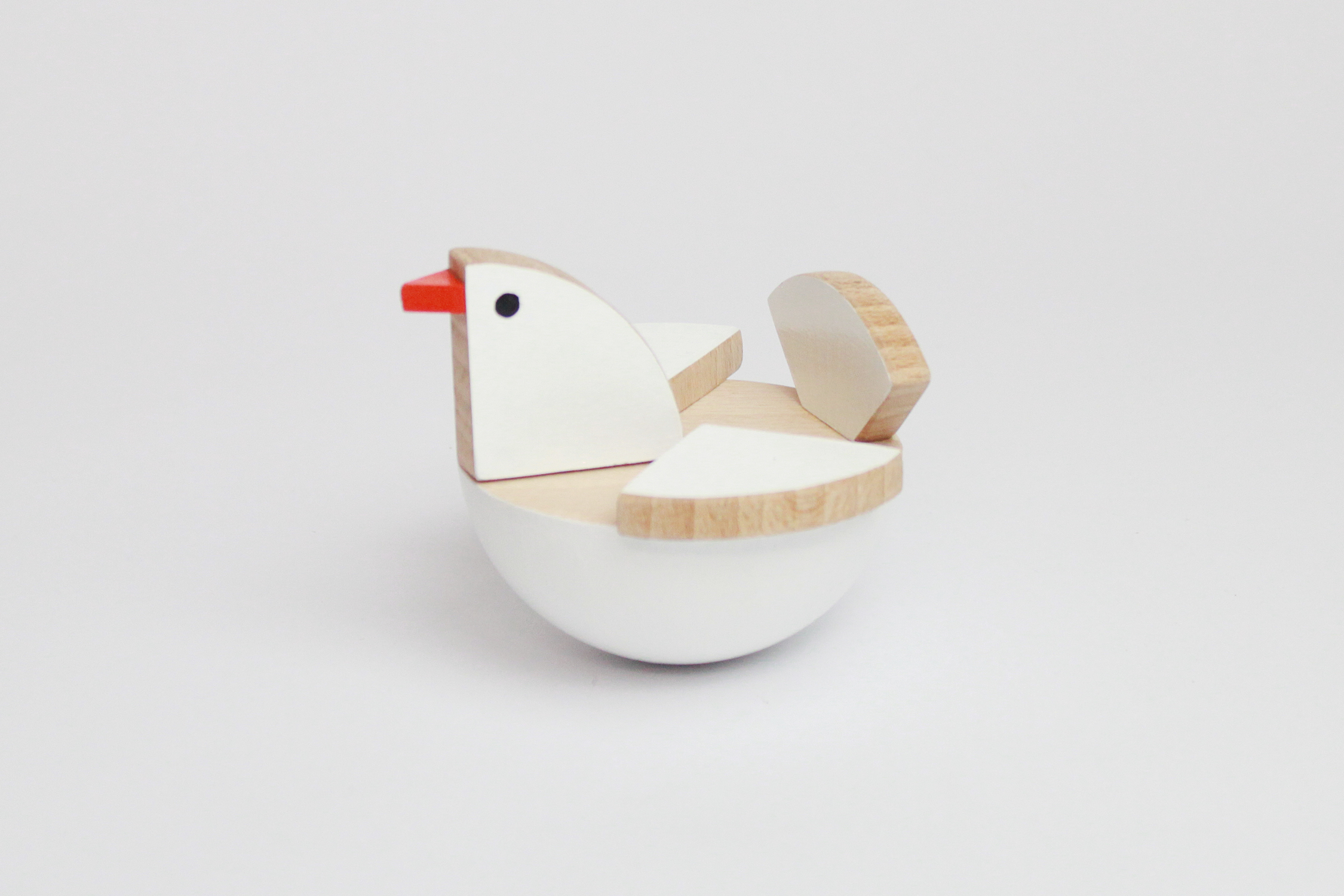 Kutulu Holu Movable Wooden Toy in White