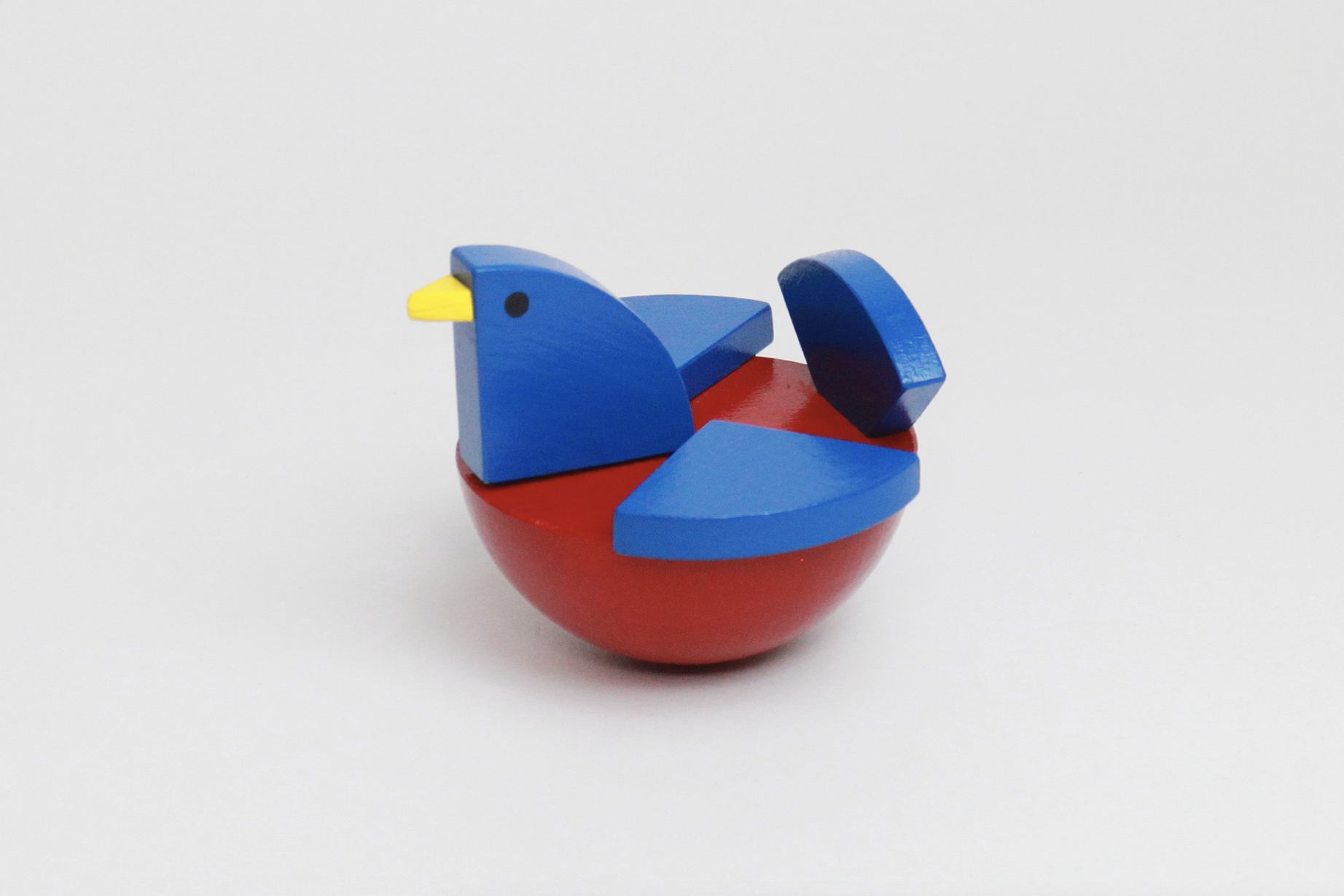 Kutulu Tula Movable Wooden Toy in Red & Blue