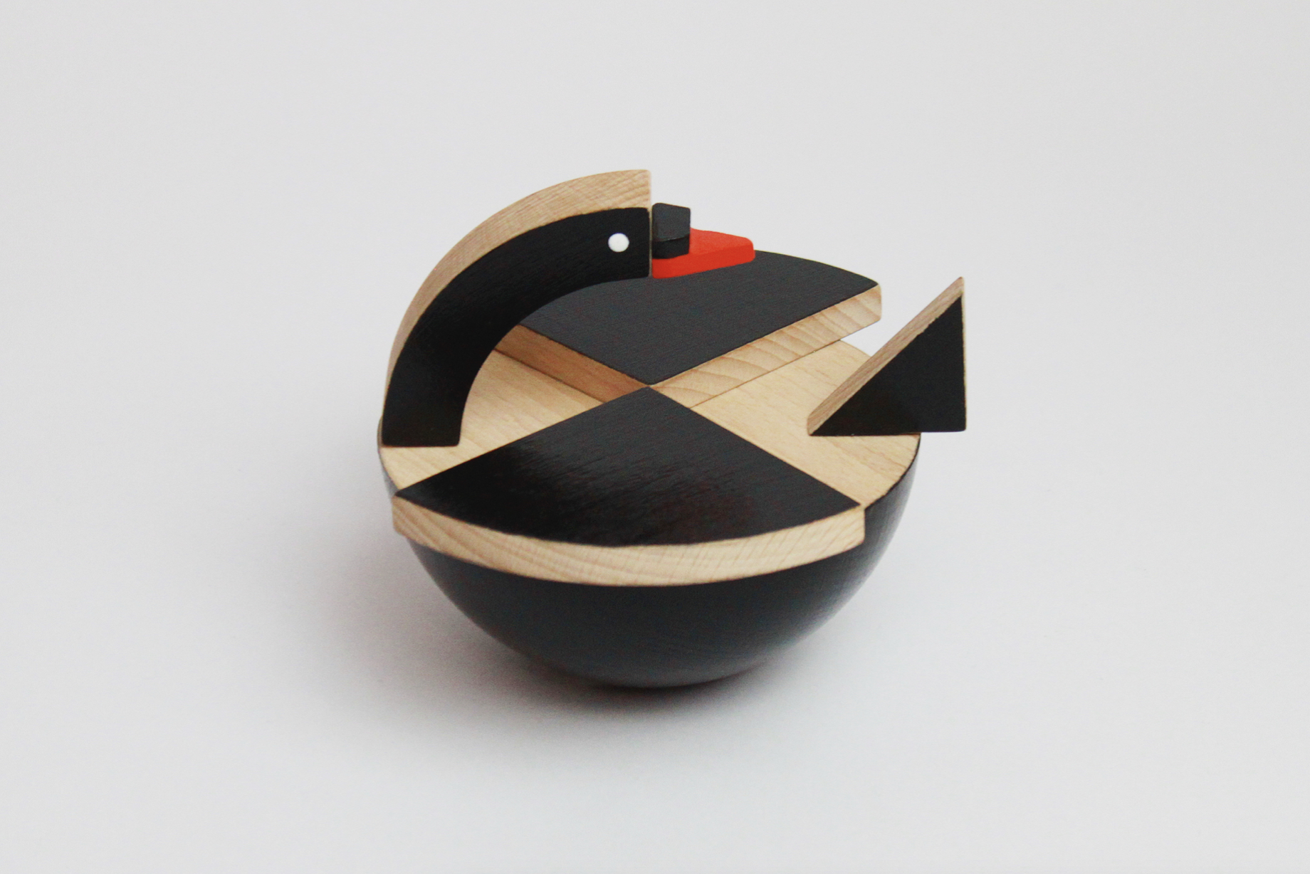 Kutulu Bula Movable Wooden Toy in Black