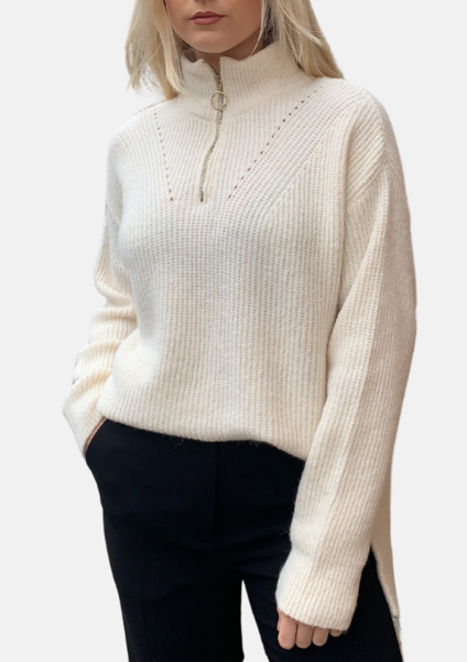 Etole Knit Off White