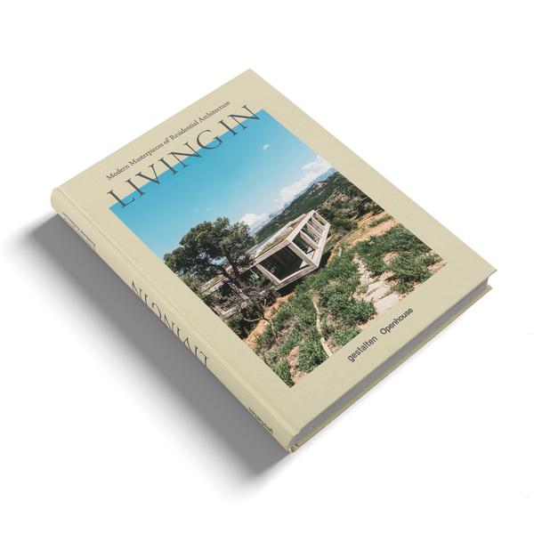 Living in - Modern Masterpieces of Residential Architecture Book