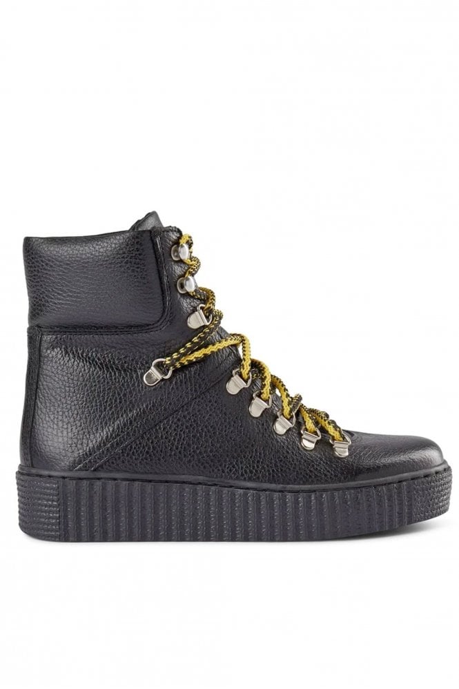 shoe-the-bear-adga-leather-high-tops-in-black