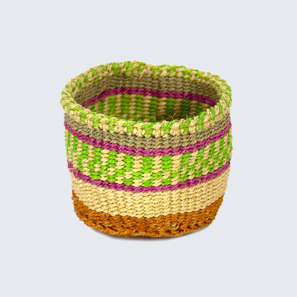 Sisal Basket Pinecone No 208