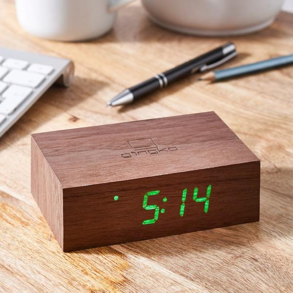 Flip Click Clock Walnut