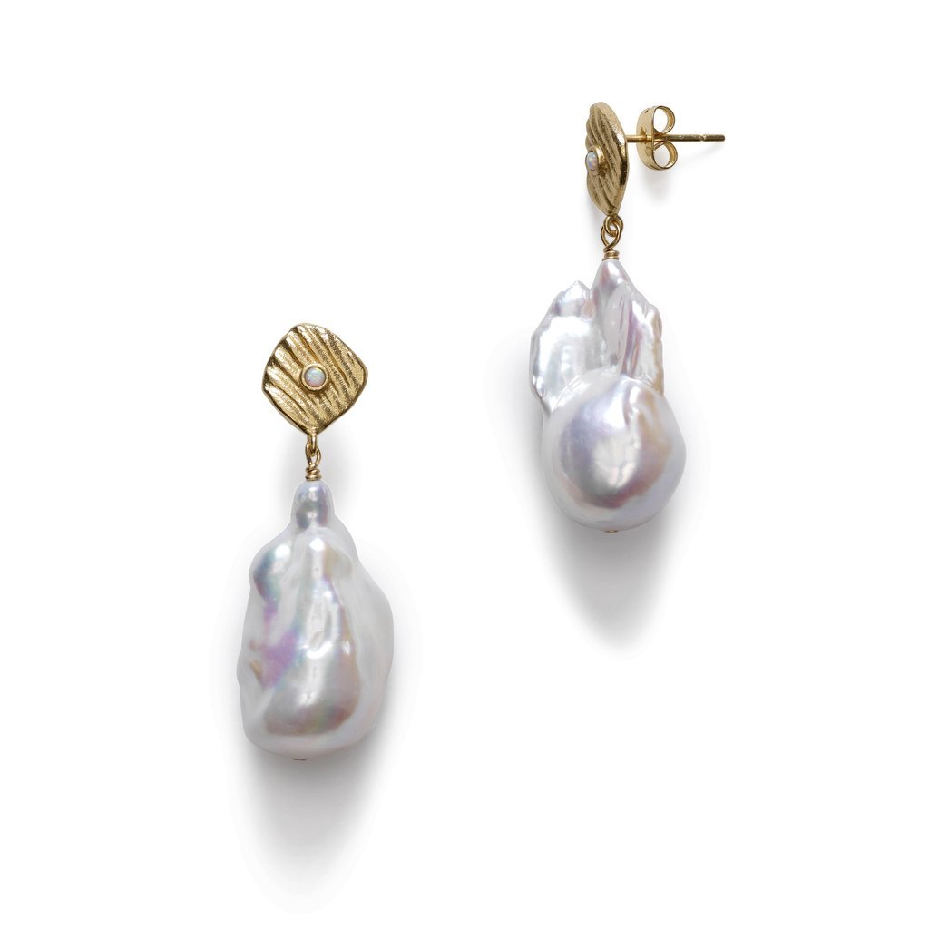 Jet Set Baroque Pearl Earrings