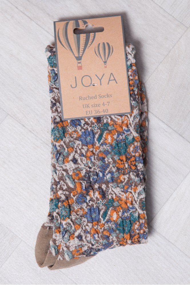 Joya Cream Pattern Ruched Socks