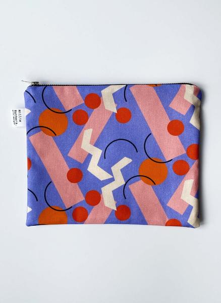 Millie Rothera Flat Pouch In Memphis Print