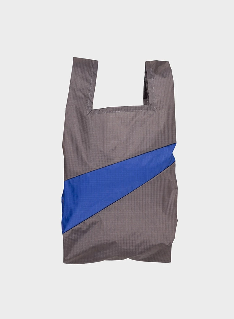 Susan Bijl  The New Shopping Bag Warm Grey & Electric Blue Medium