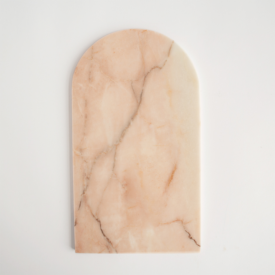 kiwano-concept-pink-marble-arched-platter