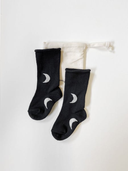 Organic Zoo Black Midnight Socks With Oat Moons