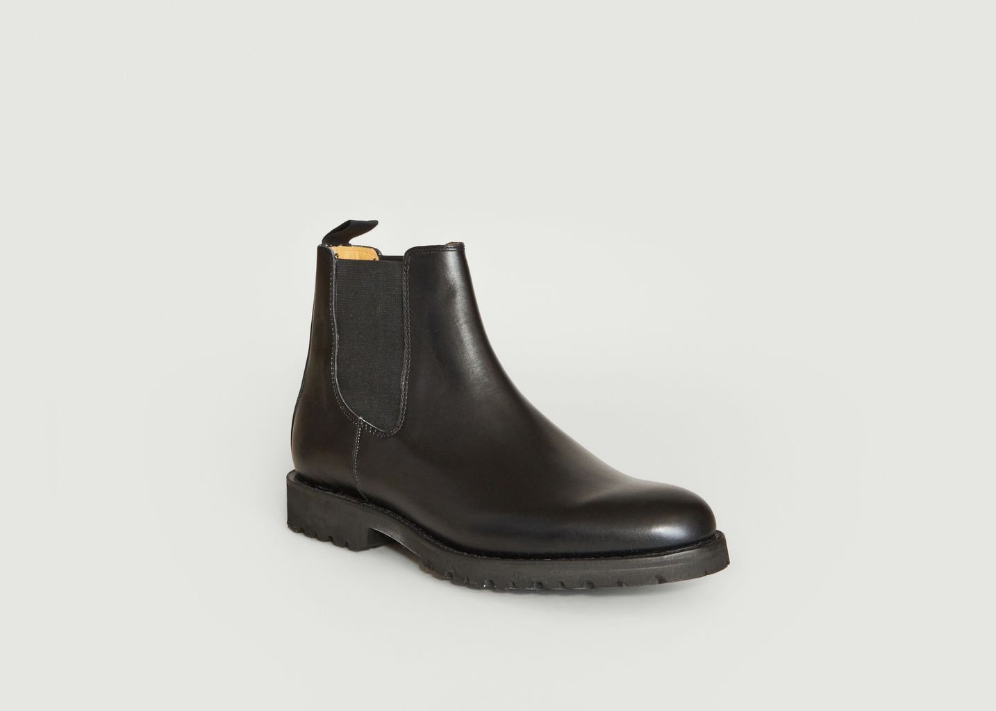 Chelsea Pembroke Boots