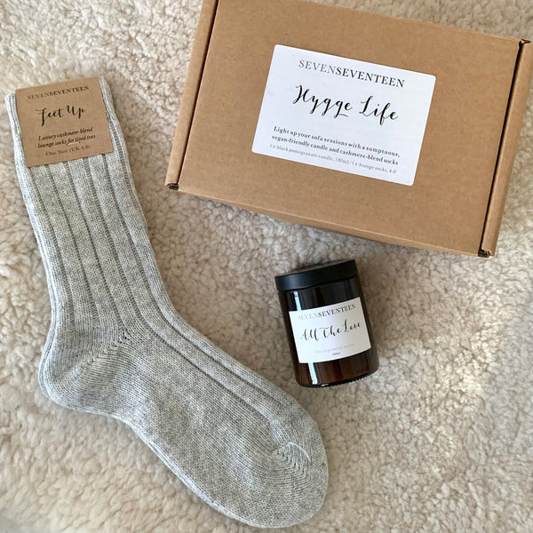 Hygge Life Socks / Black Pomegranate Candle Gift Set