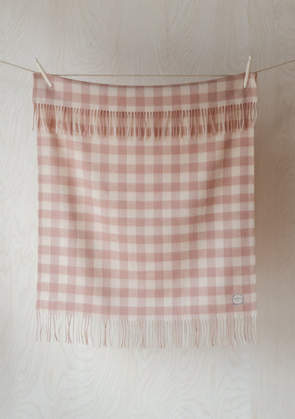 The Tartan Blanket Company Super Soft Lambswool Baby Blanket In Blush & Sand Gingham