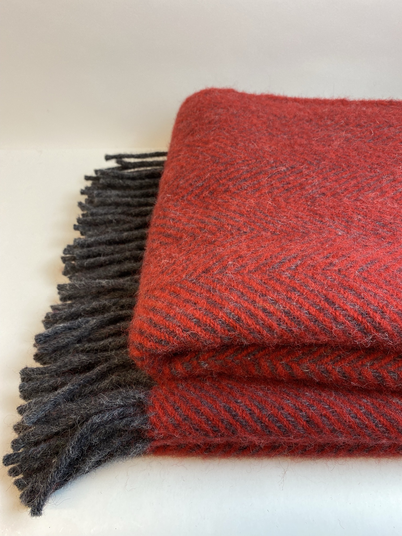 D&T Design Blanket Wool Herringbone Red/Grey FB 58