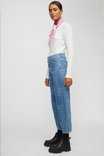 Just Female Mimi Bold Light Blue Scarf Jeans