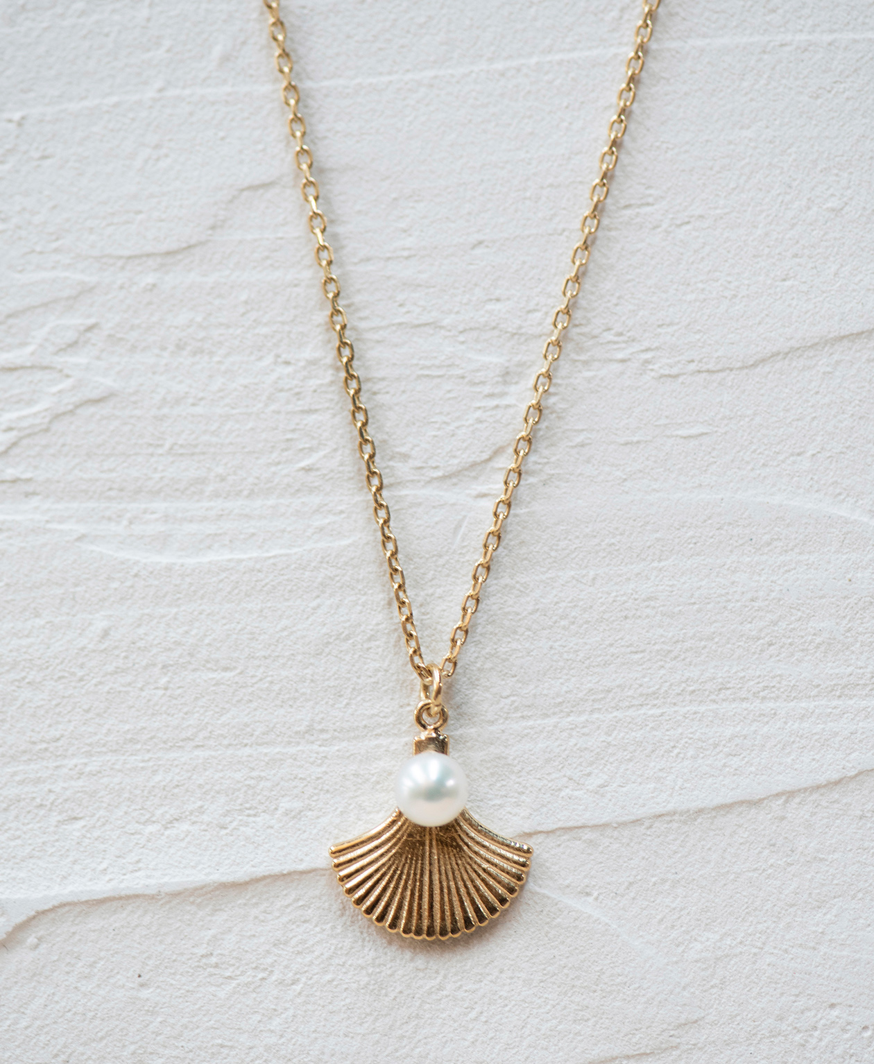 Alana Necklace Gold