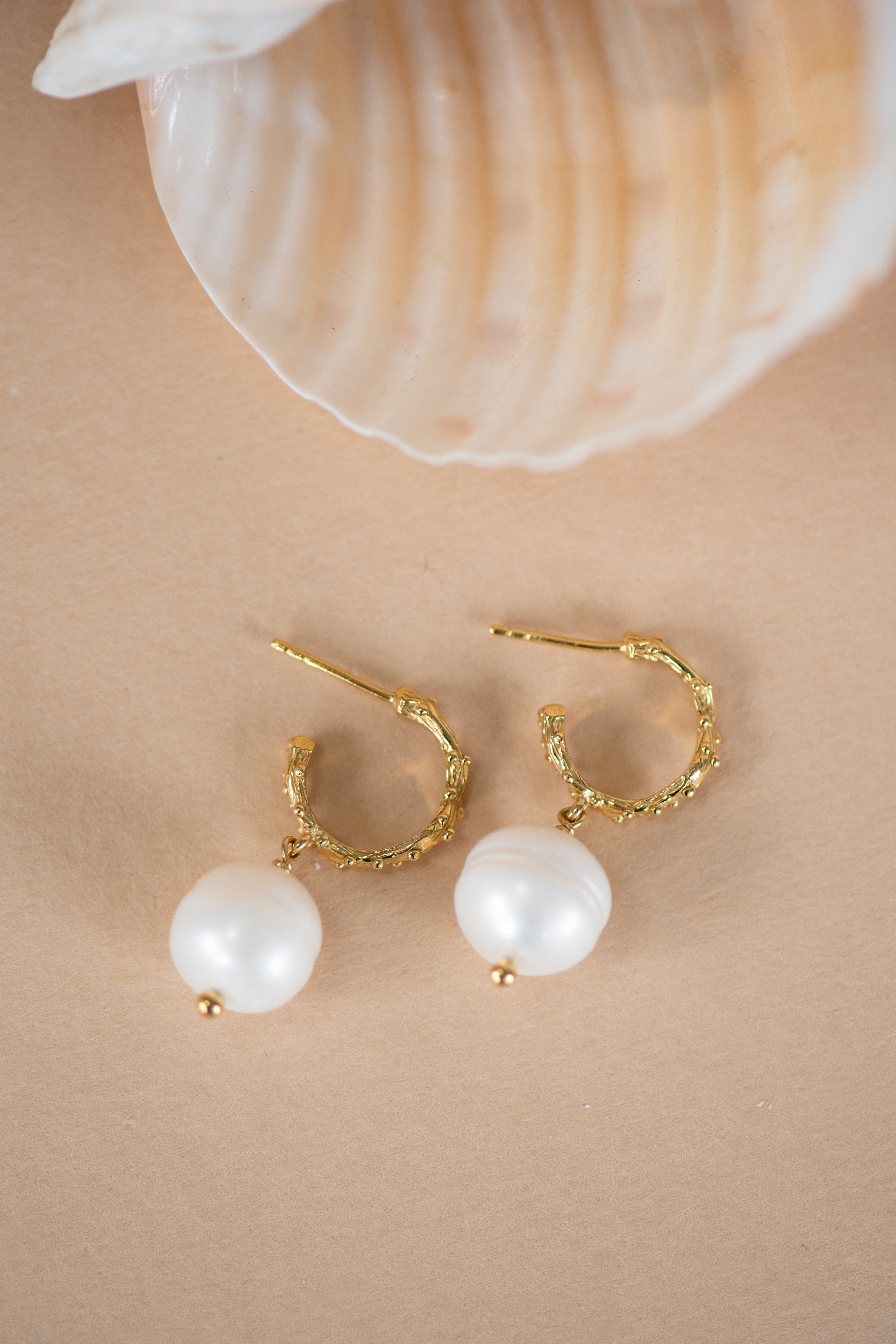 Asahan Pearl Gold Earrings