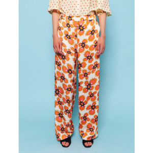 stella-nova-orli-pants-gardeners-flowers-2