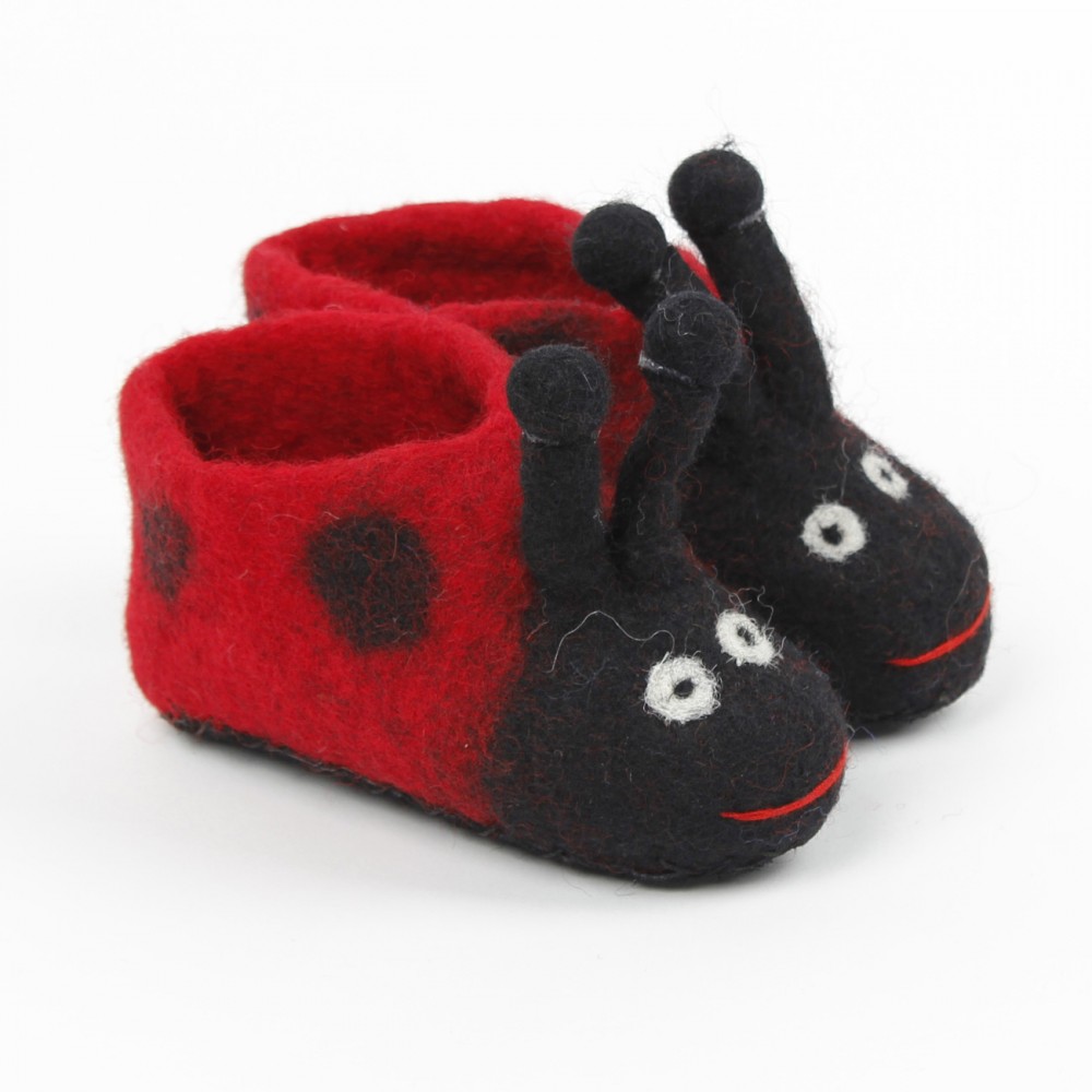 Sjaal met Verhaal Children's slippers - Ladybug